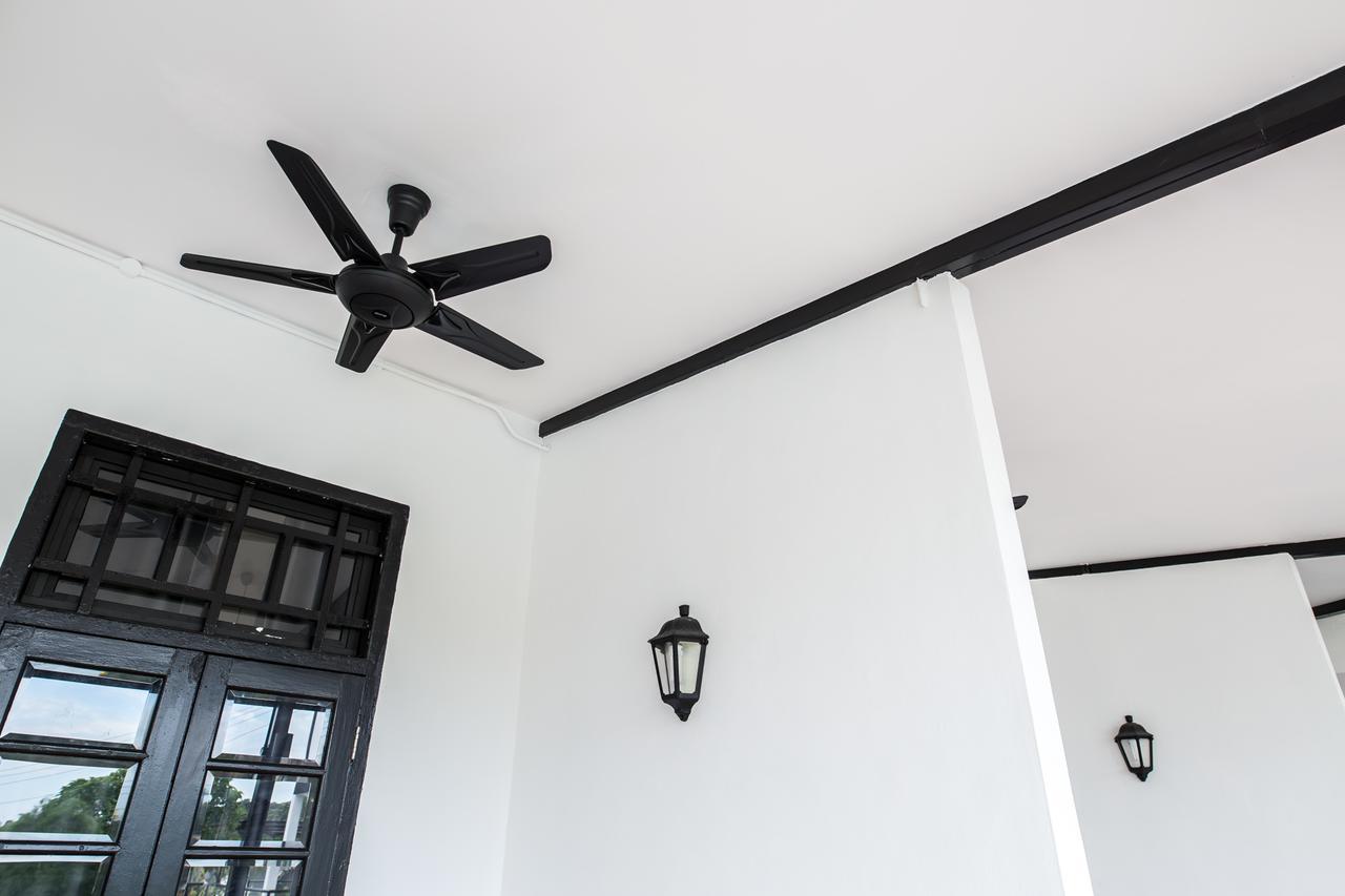 The Marian Boutique Lodging House Kuching Extérieur photo