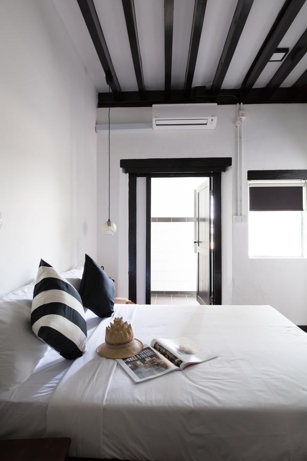 The Marian Boutique Lodging House Kuching Extérieur photo
