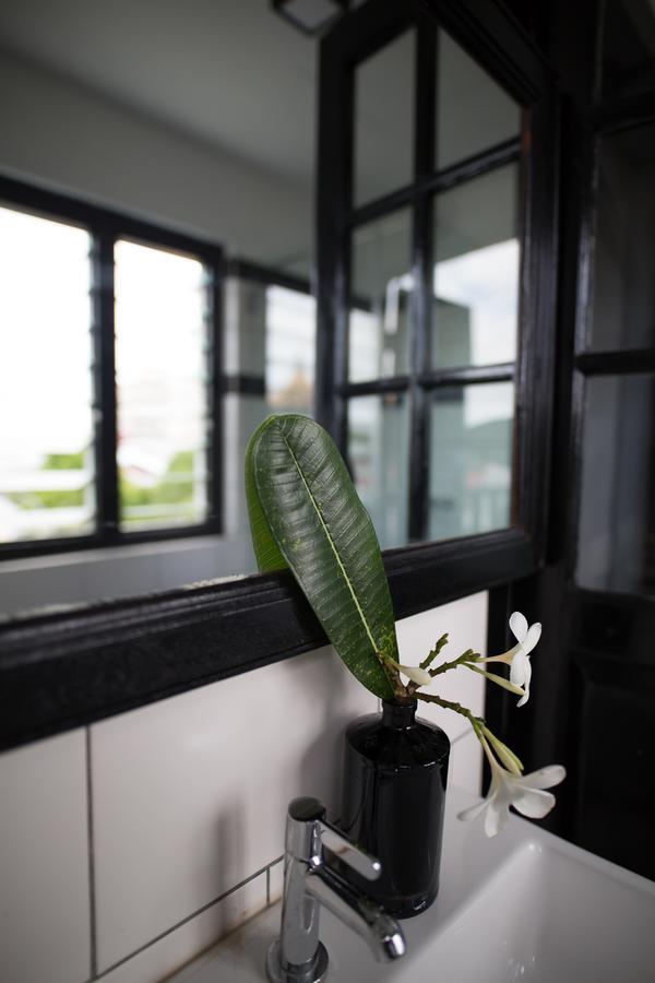 The Marian Boutique Lodging House Kuching Extérieur photo