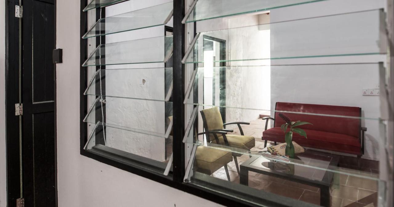 The Marian Boutique Lodging House Kuching Extérieur photo