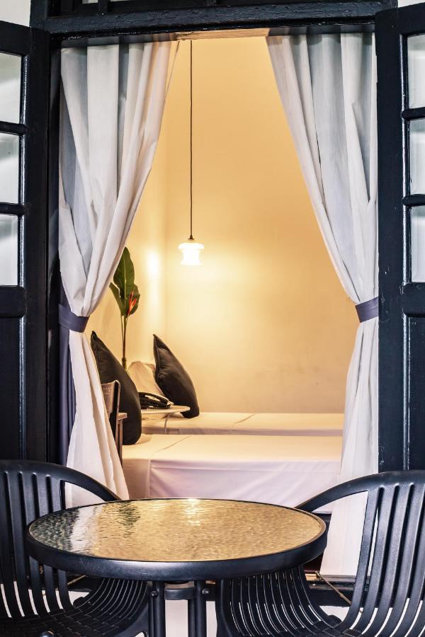 The Marian Boutique Lodging House Kuching Extérieur photo