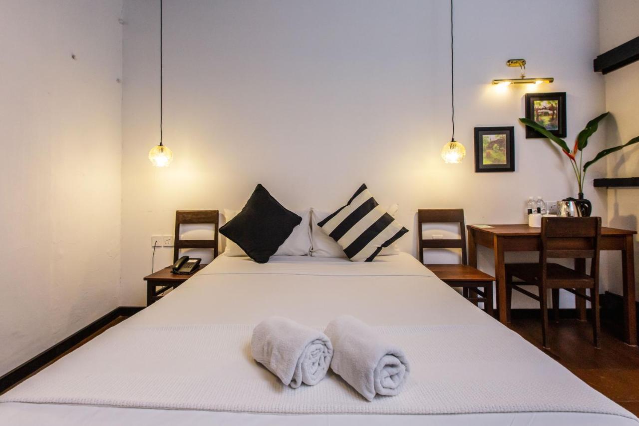 The Marian Boutique Lodging House Kuching Extérieur photo